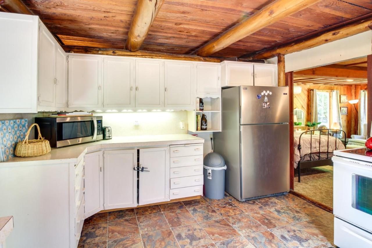 Rustic Bandon Log Cabin On 5 Acres Of Woodlands! Exterior photo