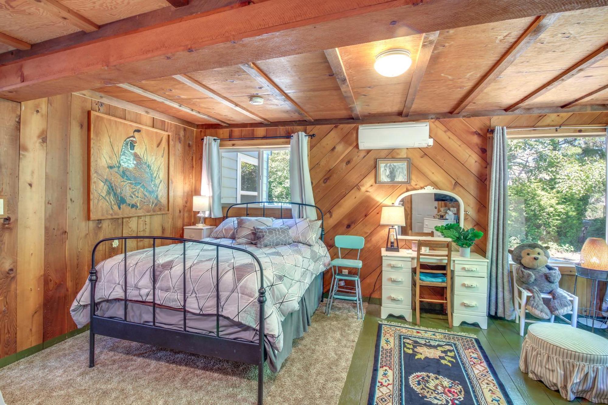 Rustic Bandon Log Cabin On 5 Acres Of Woodlands! Exterior photo